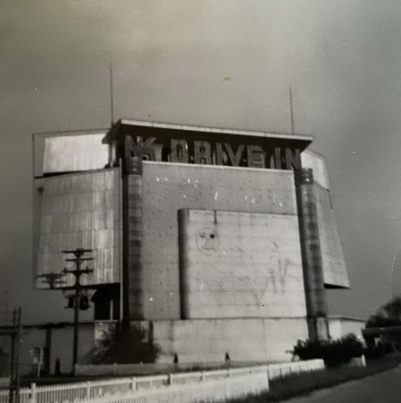 Getty 4 Drive-In Theatre - Old Photo